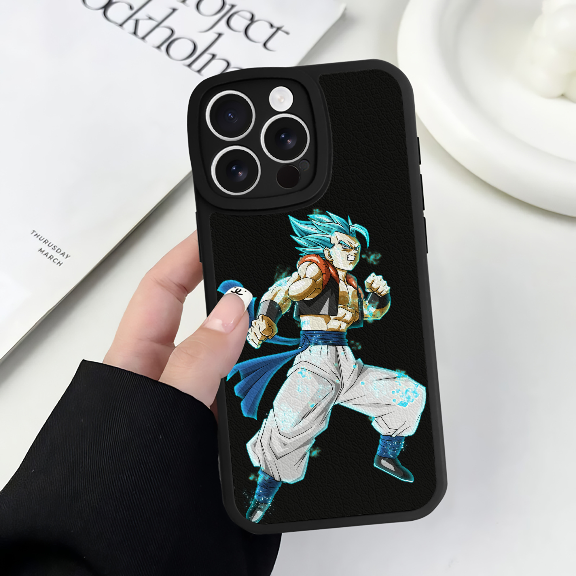 （画像用） ドラゴンボール ベジータ四世（Bejīta Yonsei）DRAGON BALL Vegeta IV 【iPhone 16シリーズ対応】シリコンスマホケース（レザー調） 材質：シリコン